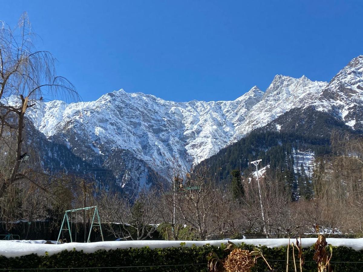 Solang Valley Resort Manāli Exterior foto